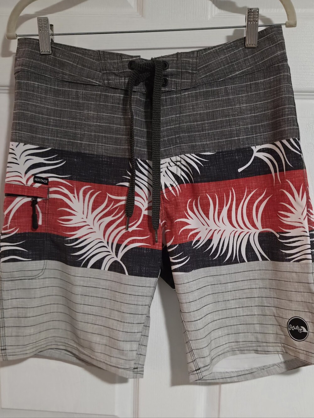 Heritage 30 Board Shorts Gray Black Red